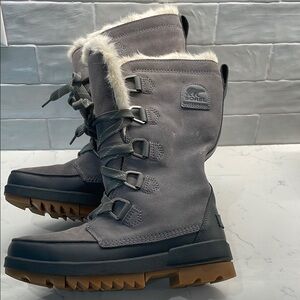 Sorel Gray Winter Rain Boots with High-Top Design